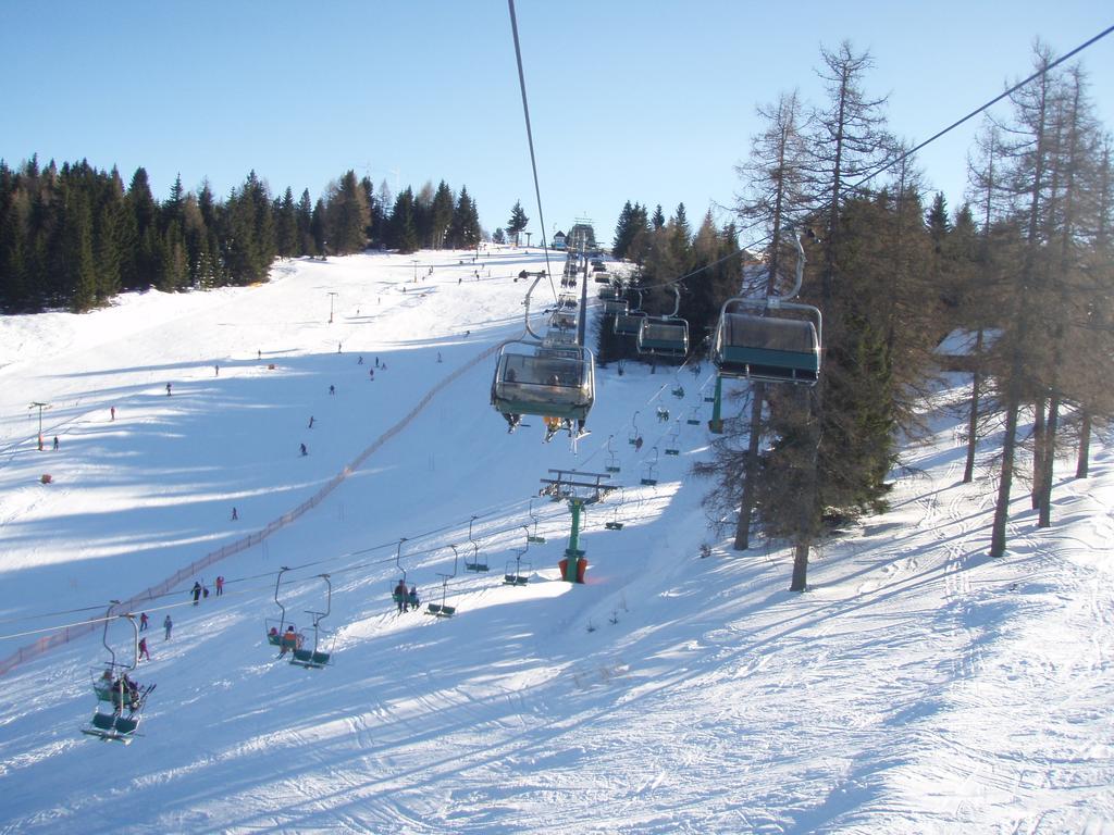 Apartments Lovec Cerkno Exterior foto