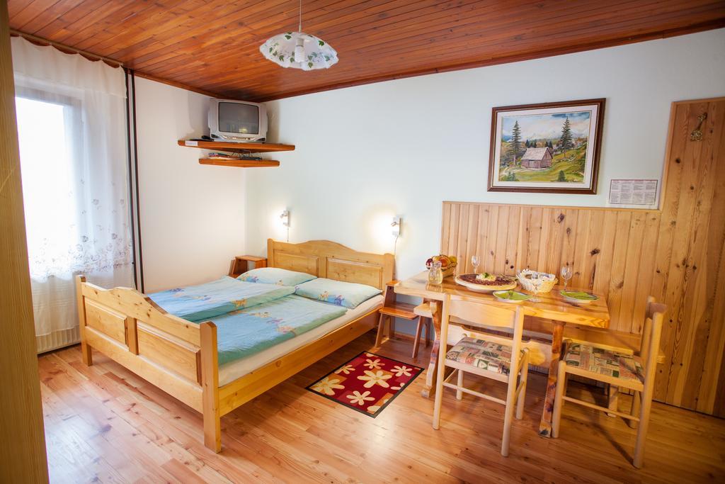 Apartments Lovec Cerkno Exterior foto